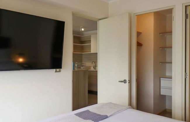 w Great 1BR With Balcony in Luxurious Building - Foto 14