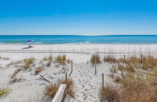 Blue Heaven on the Beach Gulf Front Sleeps 20 6 Br Heated Private Pool - Foto 23