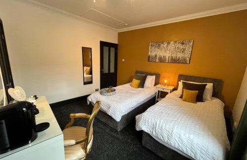 Contemporary & Chic inner terrace 5 mins from Barnsley town centre - Foto 9