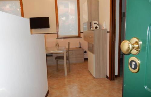 FiordiCasa - Appartamento vicino Rhofieramilano e Ospedale Galeazzi - Foto 8