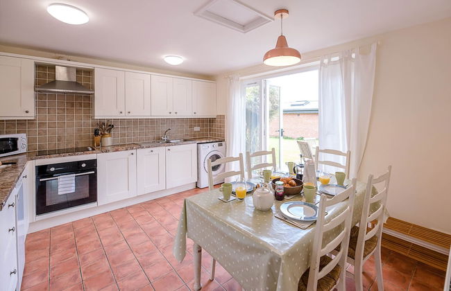 The Hayloft Boundary Farm Air Manage Suffolk - Photo 17