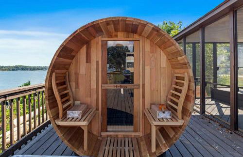 New Renovated 5BD Home with Hot Tub Sauna & Game Rm - Foto 78