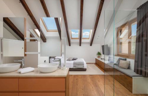 Luxury Villa Silence with Heated Pool - Photo 28