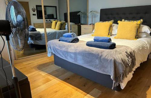 Comfortable 1-Bedroom Stay in Holt with Reliable Wi-Fi - Foto 10