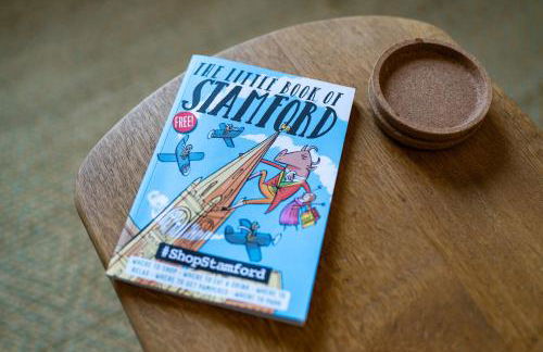 Cosy Stamford Flat - Walk to Burghley & More - Foto 6