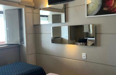 Flat sensacional 5 pessoas em condomínio moderno 2 suites climatizados - Foto 6