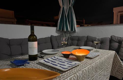 Ático De Lujo 140m2 con Terraza en el Centro, junto a la playa, restaurantes y chiringuitos en Punta Umbría - 10 Personas - Foto 4