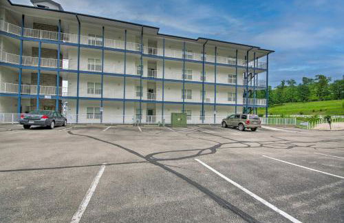 Dock, Slip and Pool Breezy Lake Ozark Escape - Foto 57