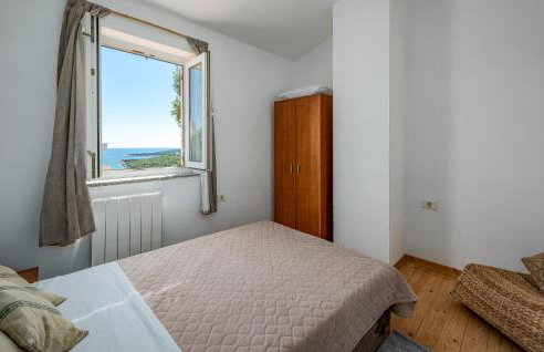 3 Bedroom Beautiful Home In Pavicini - Foto 16