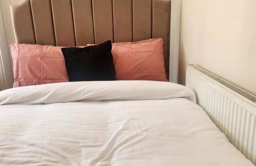 Glams Victoria apartment - Photo 39