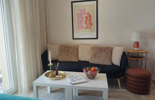 2BDR Downtown Veria Peach Blossom - Photo 14