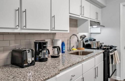 Modern 1 BR close to Downtown & Duke - Foto 13