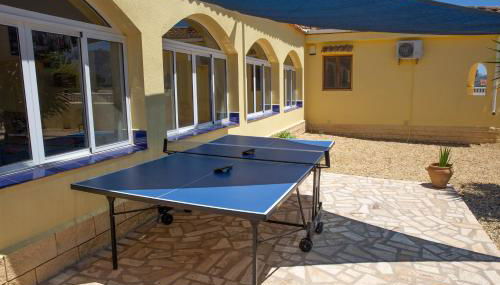 Casa Ana - delightful semi-detached villa with large swimming pool, tennis court and huge gardens plus Free wifi - Foto 3