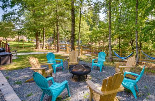 South Carolina Retreat with Fireplace and Lake Access! - Foto 2