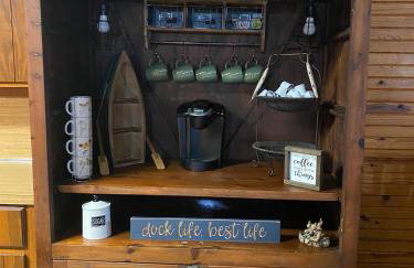 Off the Hook - Foto 38