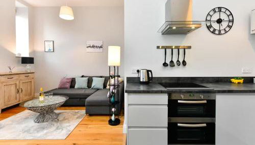 Beautiful 1 Bedroom Apartment in Newport Centre - Pass the Keys - Foto 3, Other