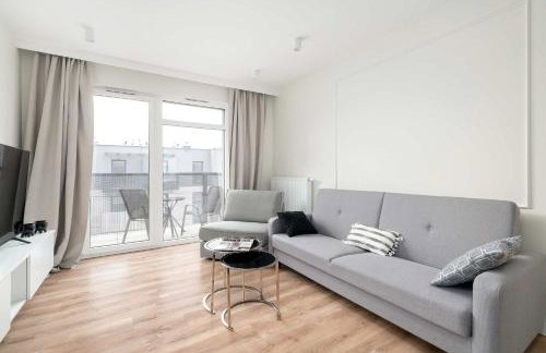 Przestronny Apartament z 2 Sypialniami by Noclegi Renters - Foto 1