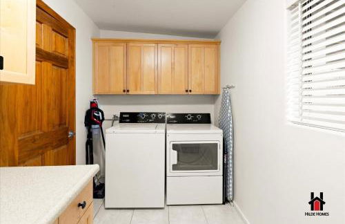 Sonoran Desert Getaway with Cowboy Tub - Photo 22