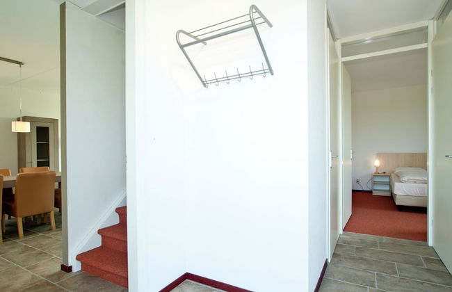 Tail-wagging Lake Escape - Photo 14