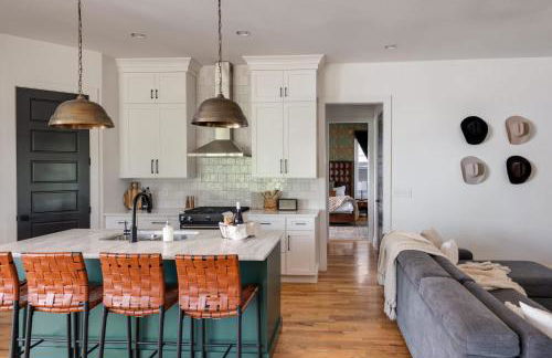 The Gambler - Pool Table Plus Rooftop with Firepit - Foto 33