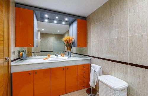 Apartamento en Villajoyosa Benidorm con Gimnasio y Spa - Photo 2