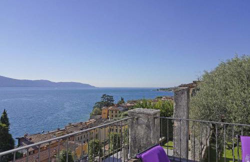 Villa Rachele: stunning luxury villa in centre Gargnano with private pool and breathtaking views - Foto 43