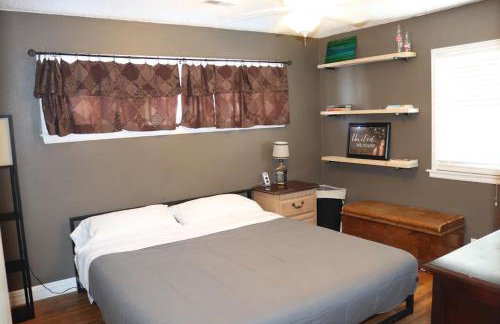 Cozy Tree-Area Home in Laramie - Foto 32