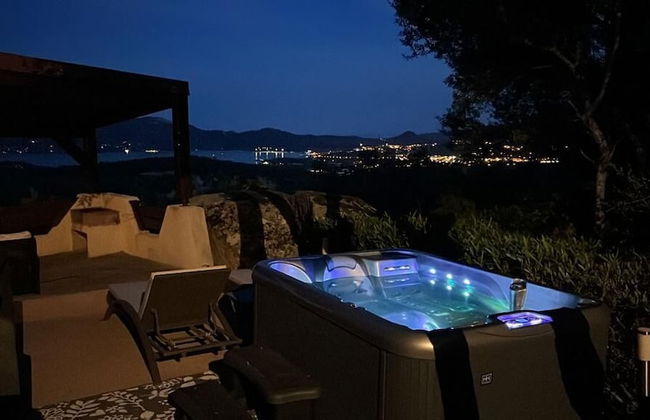 Swim Lodge Hotel Porto Vecchio - Photo 5