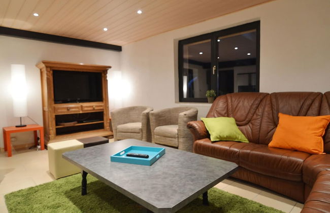 Sourbrodt Stay With Pool - Photo 16