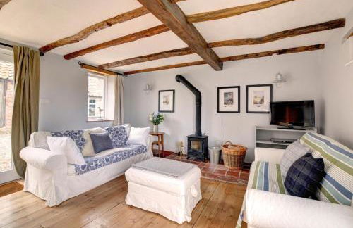 2 Bed in Field Dalling oc-1643 - Photo 1