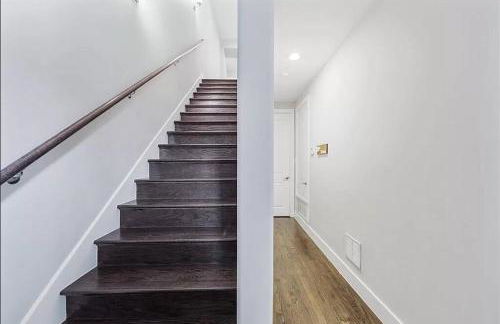 Skyline view of Downtown Dallas 3 story home! - Foto 13