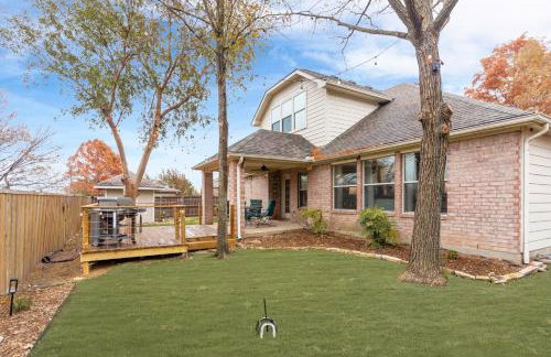 Large Luxury 4-BR Home EPIC GameRoom! Lighted Deck & Grill! - Foto 27