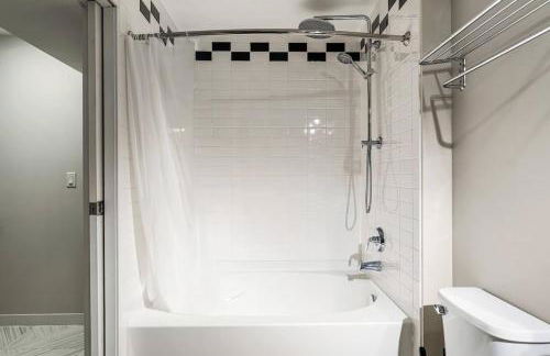 CBD OTR Pool Gym Free Parking 5 Mins to Stadiums - Foto 17