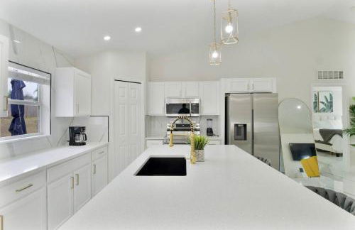 The Four at Bartow, 4BR Retreat - Foto 20