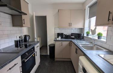 Family-Friendly 3-Bed House in Gateshead - Foto 10