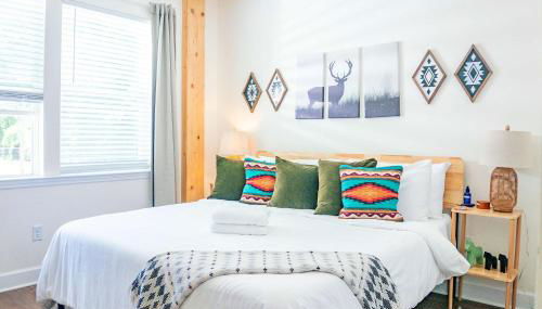 The Prairie Suite Newly Built Upscale Central - Photo 3