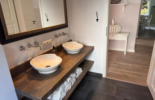 Wohnen am Waldrand, zentral und ruhig mit Terasse - Foto 19