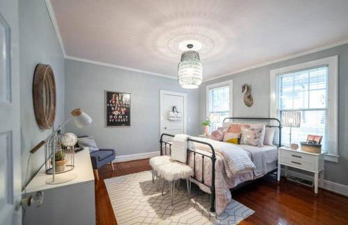 Elizabeth Bungalow, Fenced Yard, Fireplaces, Grill - Foto 16