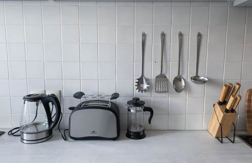 Stilvolle 2 Zimmer Wohnung mit Küche, TV, Waschmaschine - Foto 8