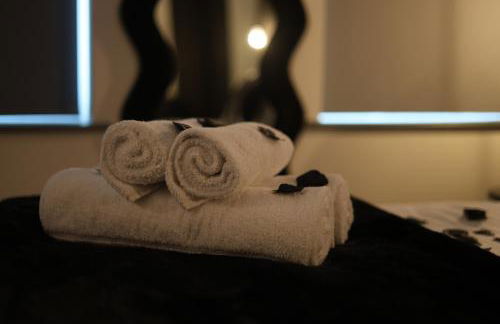 Luxury Flat,Sauna, Jacuzzi, Free Parking - Foto 13