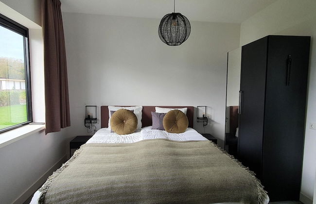 Waterfront Villa, Forest & Golf Club - Photo 19