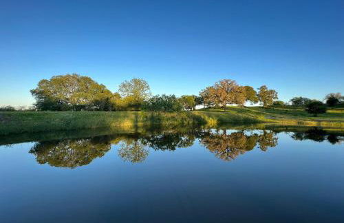 Magnificent 90-acre Texas Ranch Estate On San Marcos River - 5 Bedrooms - Newly Renovated & Professionally Furnished 9t Ranch By Boutiq - Foto 49