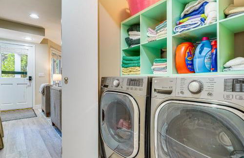 Walk to Ski Lift Spacious Condo in West Dover! - Photo 24