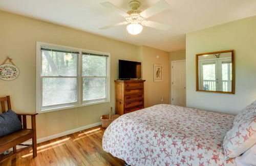 Spacious Georgia Escape with Fireplace, Deck and Grill - Foto 18