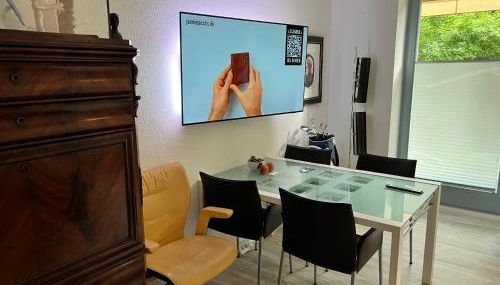 Appartement like complete Suite with Terrasse, very close to centre, beautiful, superquiet, parking !! - Foto 2