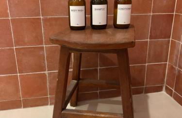 Tiki Pool's Bungalows - Foto 14