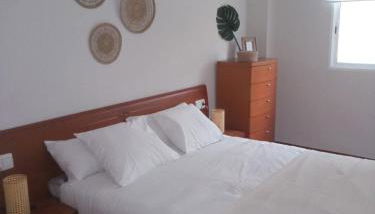 Apartamento Salamandra 100m2 con terraza y piscina - Foto 1