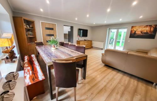 Holiday Home Vegas - HOUSE AND GARTEN FOR EXCLUSIVE USE - Foto 21