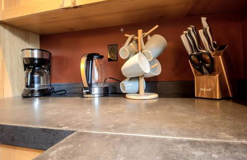 2 Kings, Fire Pit, Gameroom, EV charger, Dogs OK! - Foto 30