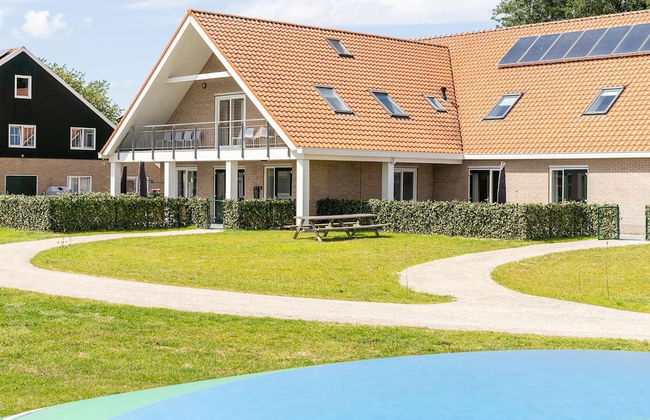 Holiday Home in Nes With Garden - Photo 34